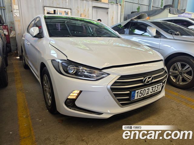 Hyundai AVANTE 2018 — photo 3