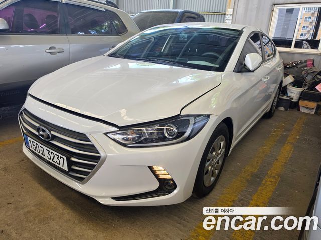 Hyundai AVANTE 2018 — photo 4