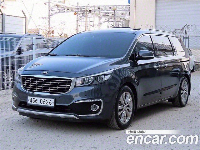 Kia Canival 2016 — photo 2