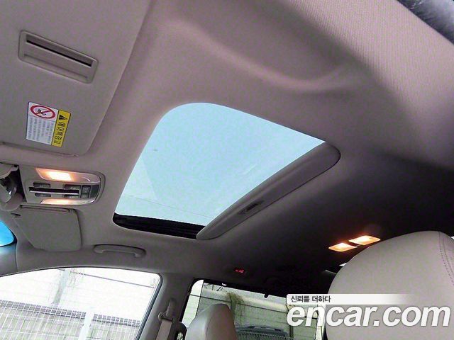 Kia Canival 2016 — photo 17