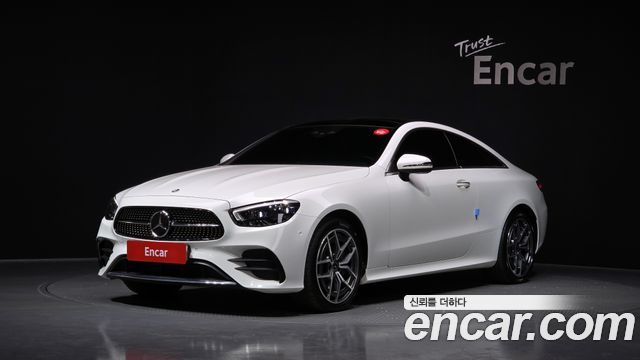 Mercedes-Benz E-Class 2022 — photo 1