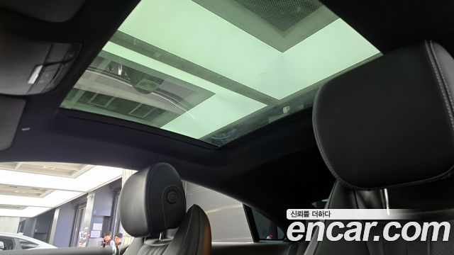 Mercedes-Benz E-Class 2022 — photo 21