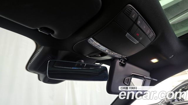 Mercedes-Benz E-Class 2022 — photo 23