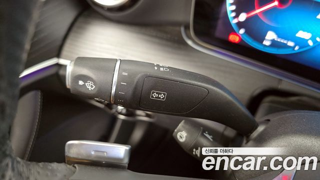 Mercedes-Benz E-Class 2022 — photo 28