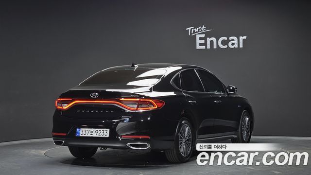 Hyundai Grandeur 2019 — photo 2