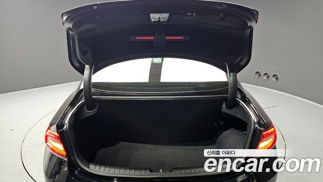 Hyundai Grandeur 2019 — photo 26