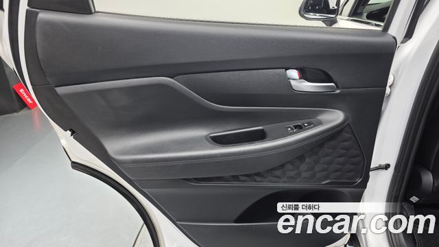 Hyundai Santafe 2021 — photo 15