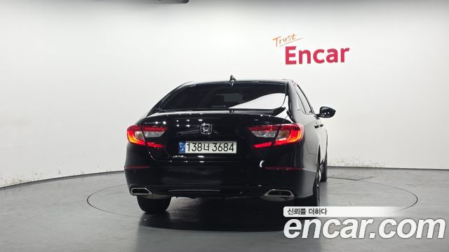 Honda Accord 2021 — photo 4