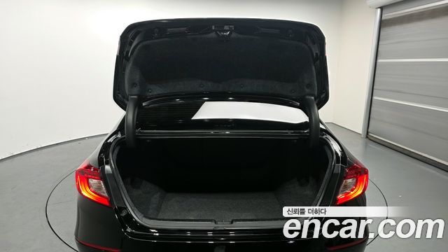 Honda Accord 2021 — photo 26