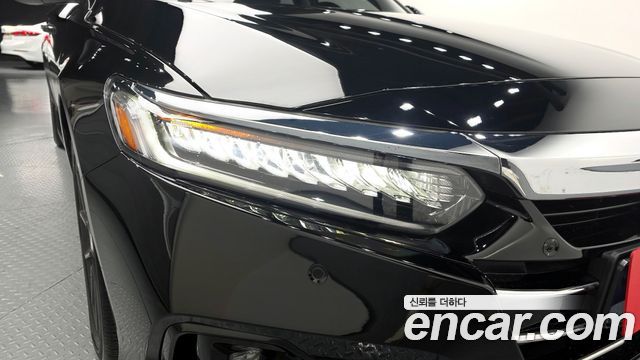 Honda Accord 2021 — photo 8