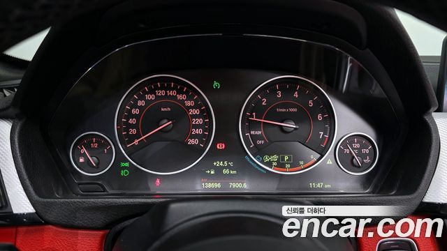 BMW 4-Series 2015 — photo 11