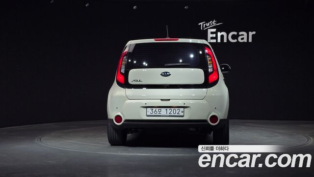 Kia Soul 2015 — photo 4