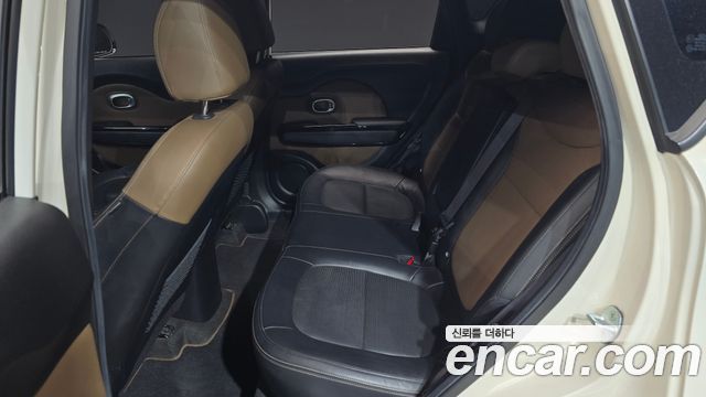 Kia Soul 2015 — photo 11