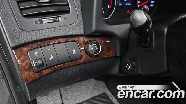 Kia Mohave 2019 — photo 18