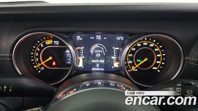 Jeep Wrangler 2018 — photo 8