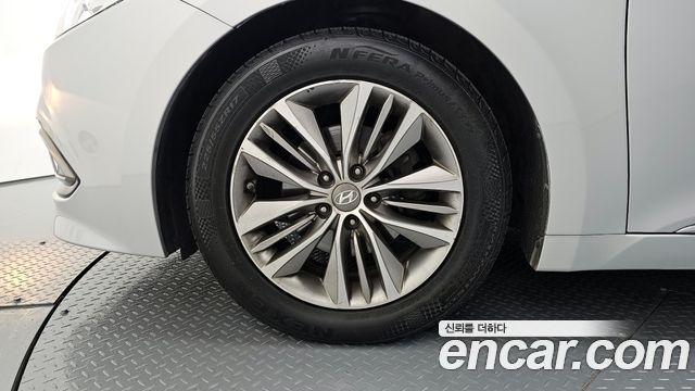 Hyundai Grandeur 2015 — photo 5