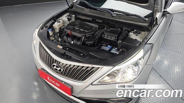 Hyundai Grandeur 2015 — photo 6