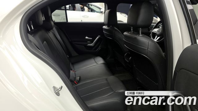 Mercedes-Benz A-Class 2021 — photo 18