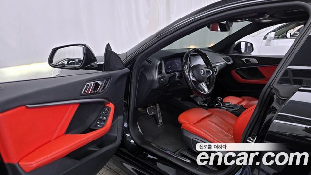 BMW 2-Series 2021 — photo 13