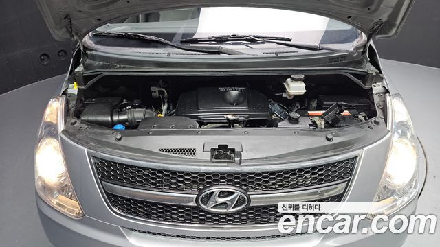 Hyundai Starex 2015 — photo 6