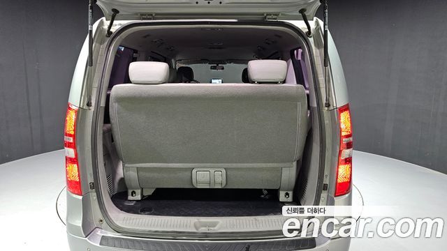 Hyundai Starex 2015 — photo 15
