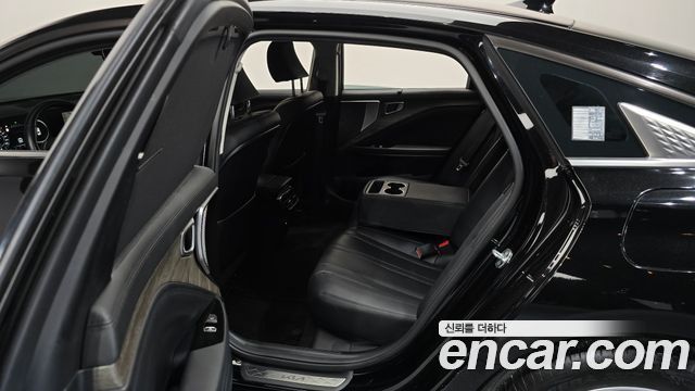 Kia K8 2022 — photo 18