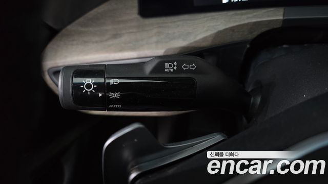 Kia K8 2022 — photo 31