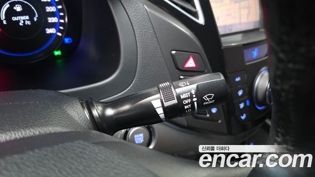 Hyundai i40 2016 — photo 17