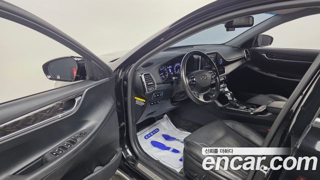 Hyundai Grandeur 2018 — photo 13