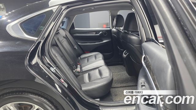 Hyundai Grandeur 2018 — photo 17