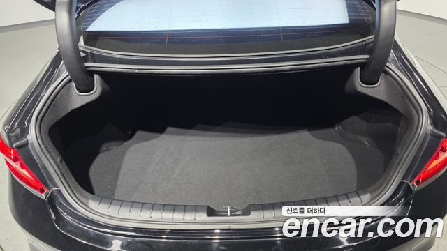 Hyundai Grandeur 2018 — photo 21