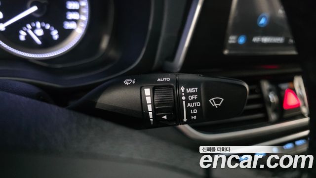 Hyundai Grandeur 2018 — photo 25