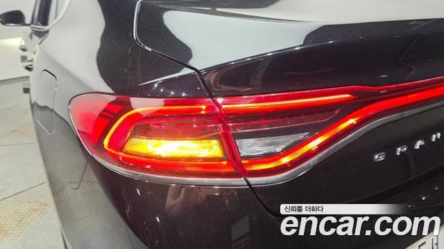 Hyundai Grandeur 2018 — photo 9