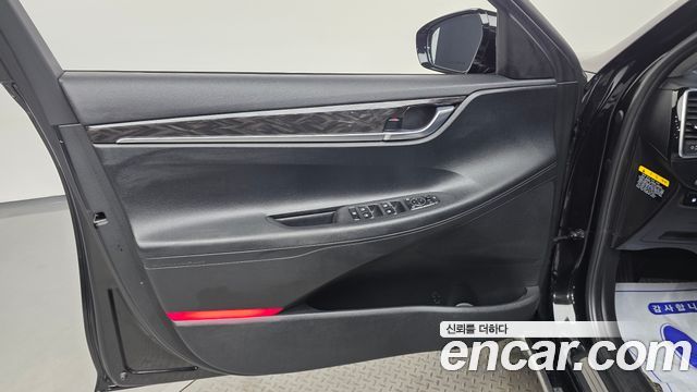 Hyundai Grandeur 2018 — photo 14