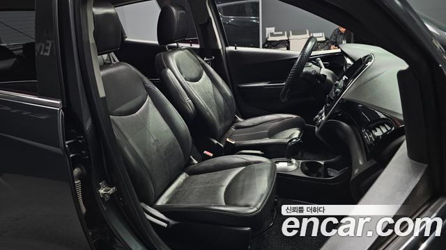 Chevrolet Korea Spark 2017 — photo 11