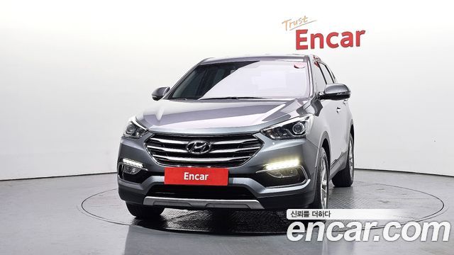 Hyundai Santafe 2016 — photo 3