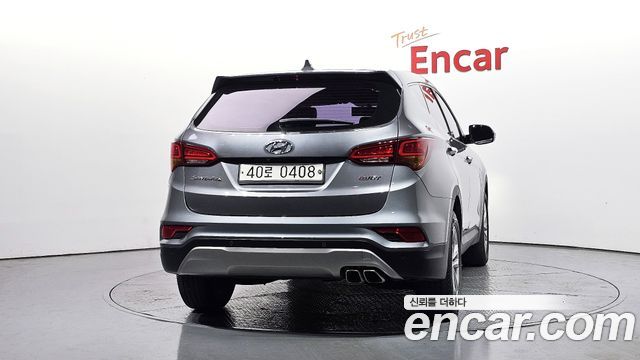 Hyundai Santafe 2016 — photo 4