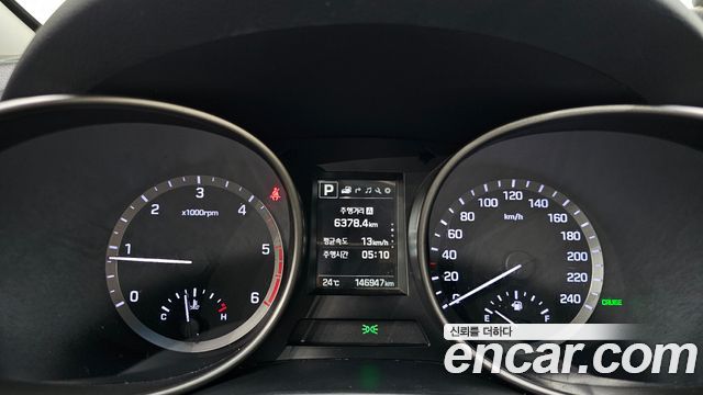 Hyundai Santafe 2016 — photo 8