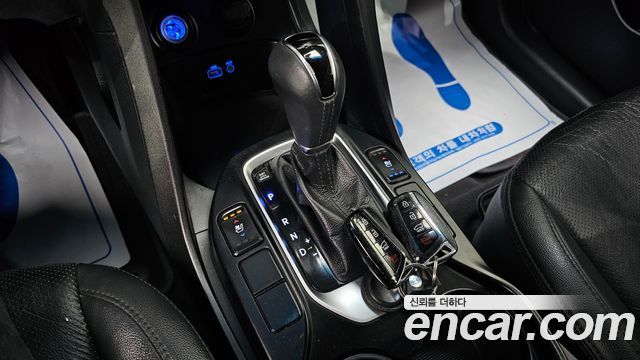 Hyundai Santafe 2016 — photo 9