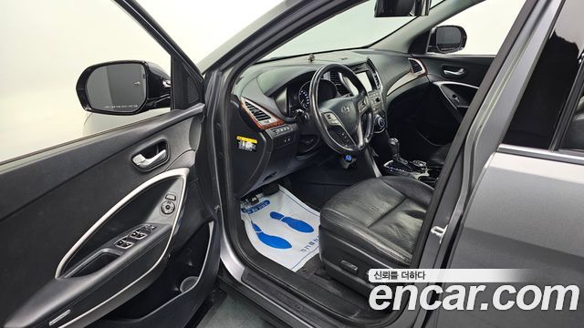 Hyundai Santafe 2016 — photo 10