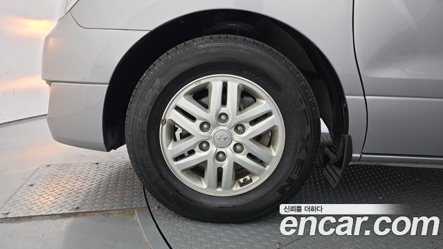 Hyundai Starex 2017 — photo 5