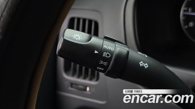 Hyundai Starex 2017 — photo 21