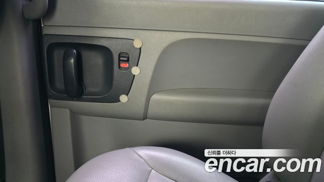 Hyundai Starex 2017 — photo 15