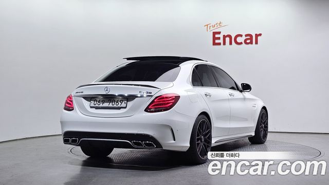 Mercedes-Benz C-Class 2017 — photo 2