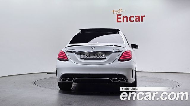 Mercedes-Benz C-Class 2017 — photo 4
