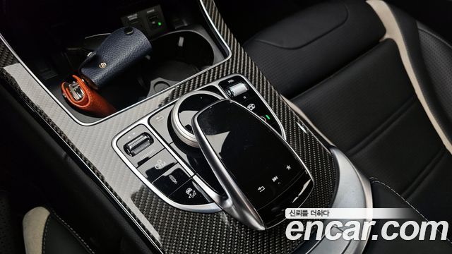 Mercedes-Benz C-Class 2017 — photo 27