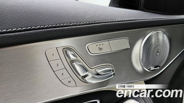 Mercedes-Benz C-Class 2017 — photo 28
