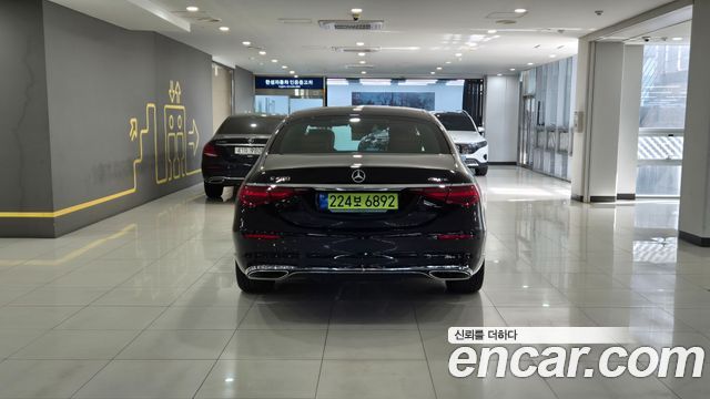 Mercedes-Benz S-Class 2026 — photo 4