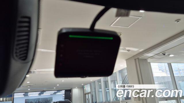 Mercedes-Benz S-Class 2026 — photo 18
