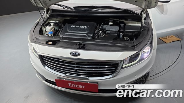 Kia Canival 2018 — photo 6